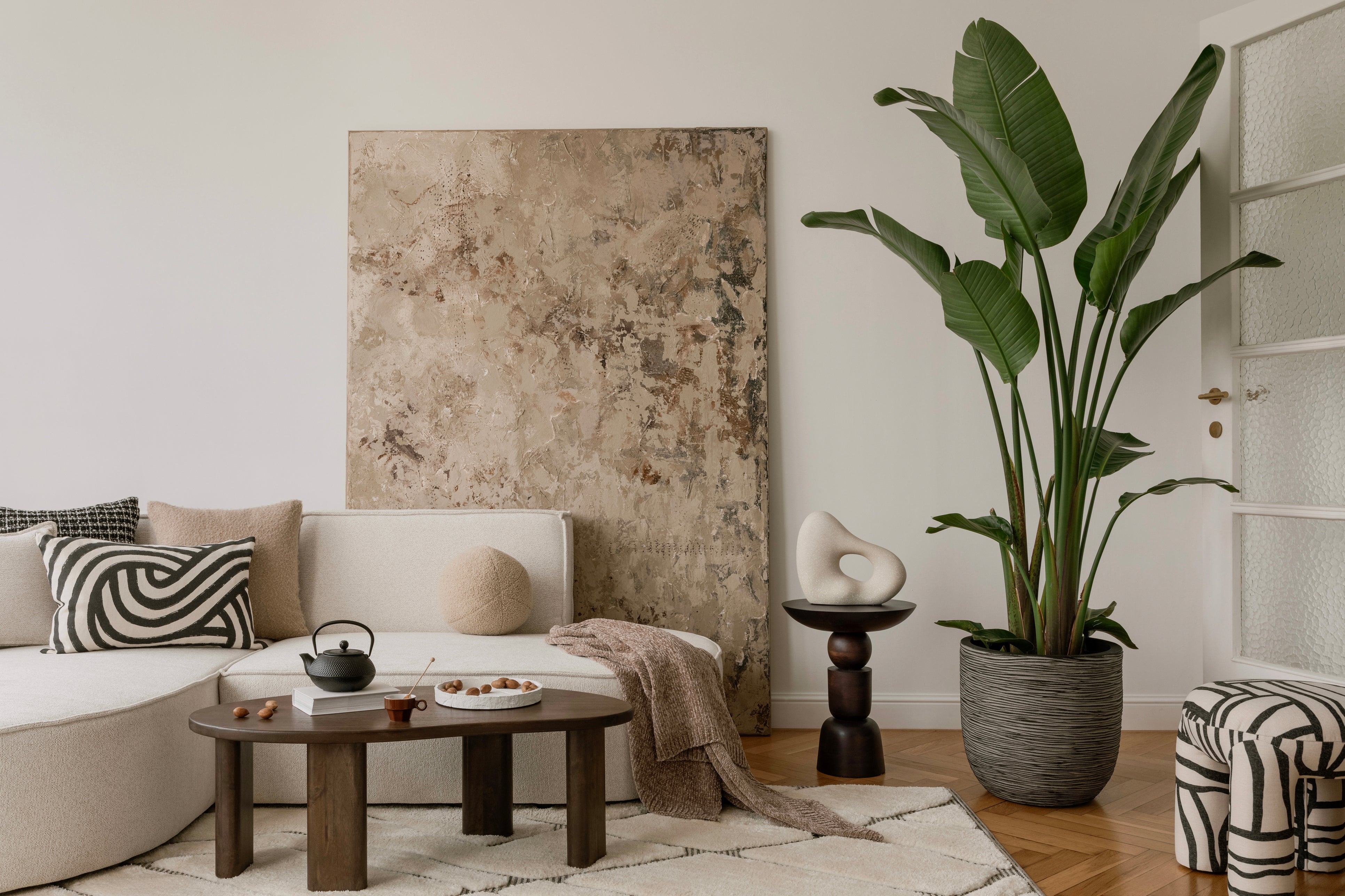 10 Best Indoor Plants for Dubai Apartments: A Complete Guide