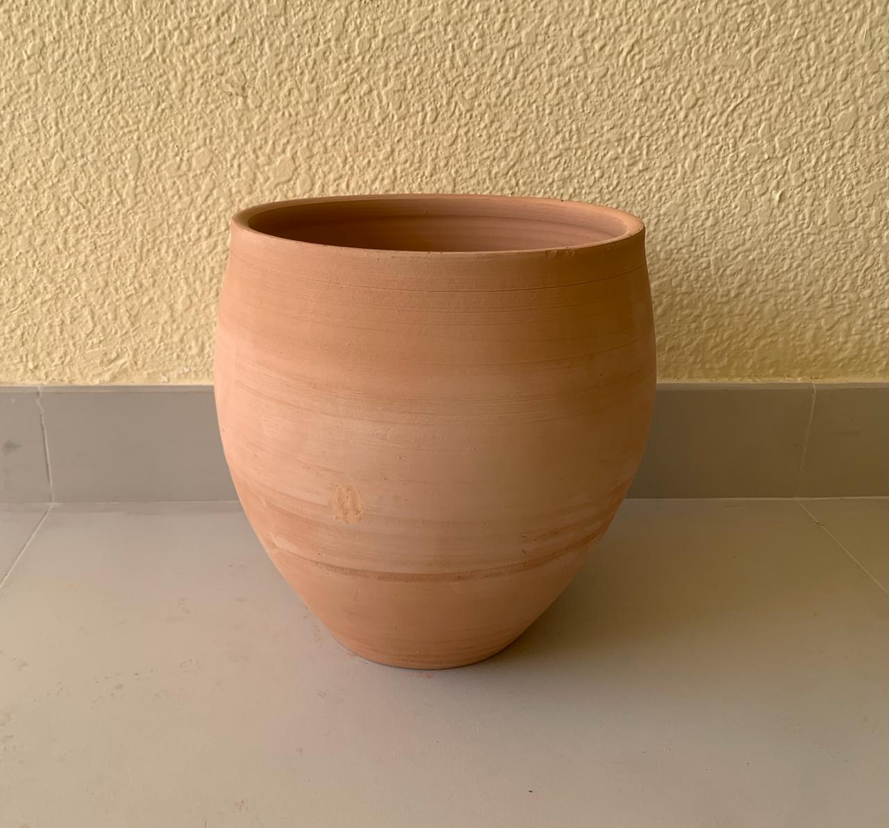 Rayong Terracotta Pot 25x24cm - Plant Studio LLC